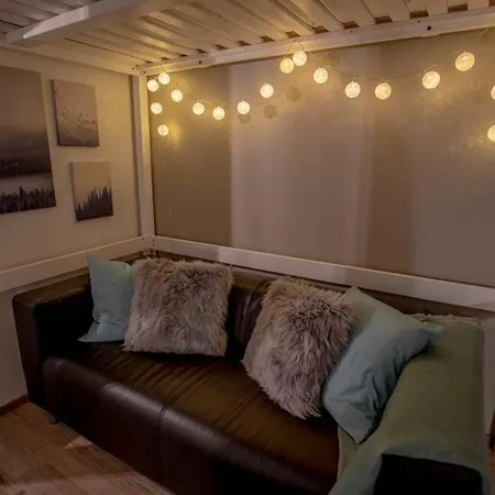 New & Luxurious Business By Arctic Homes